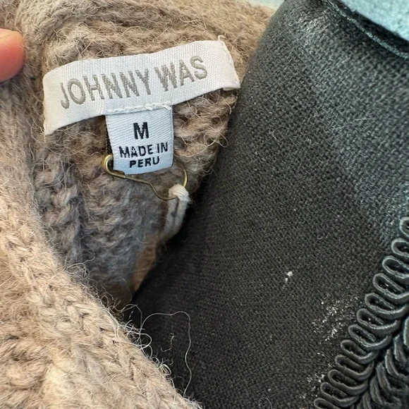 Johnny Was Alpaca Brown and Cream Women's Sweater - Picture 3 of 12